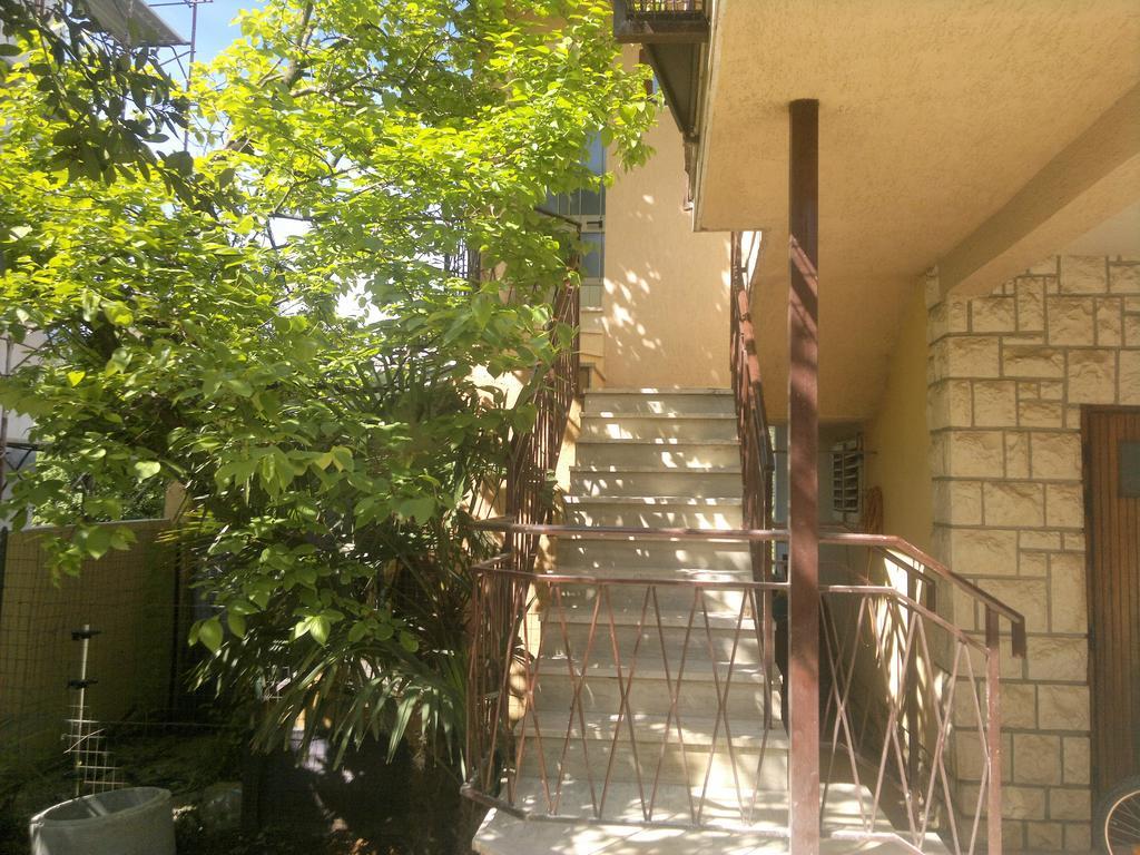 Lino Apartments 로비니 외부 사진